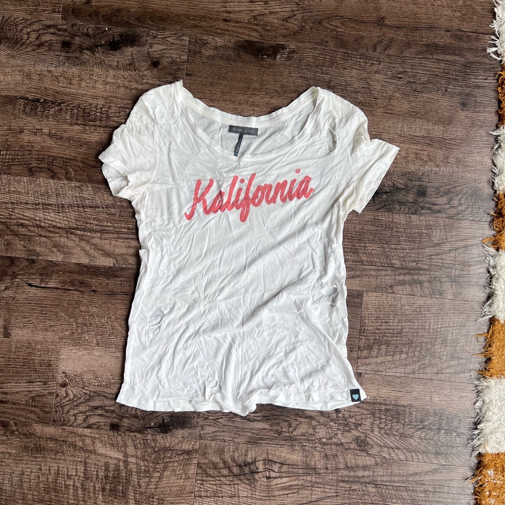 Kendall & Kylie California Tee